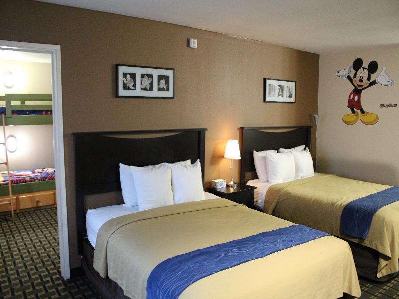 Stanford Inn & Suites Anaheim Bagian luar foto